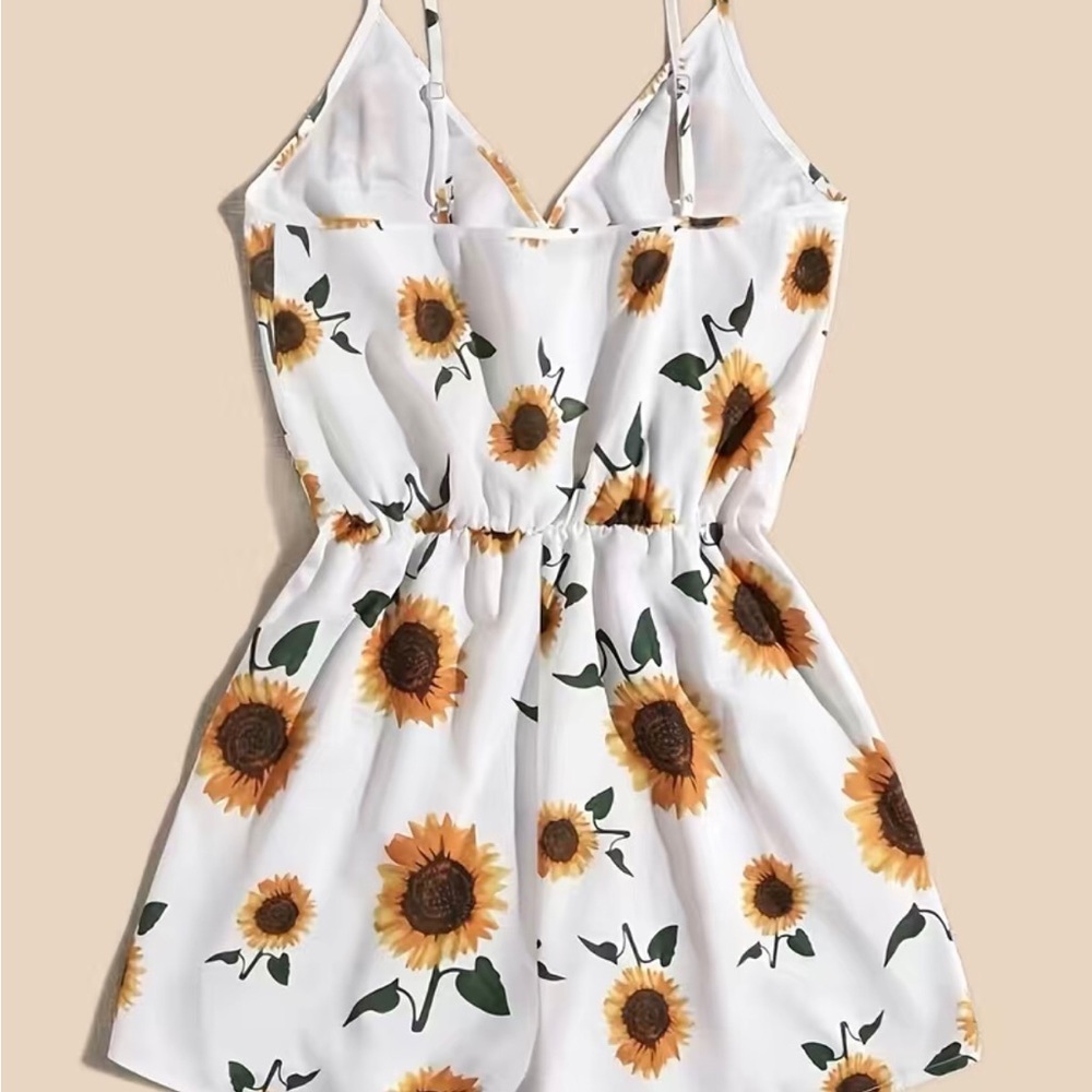 Sunflower romper - Picture 2 of 3